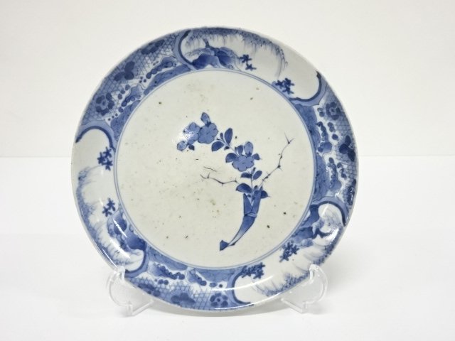 Ai-Kutani, Ko-Imari, with blue and white slip, 7.5 x 7.5 cm.